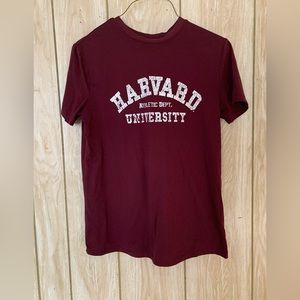 Harvard tshirt